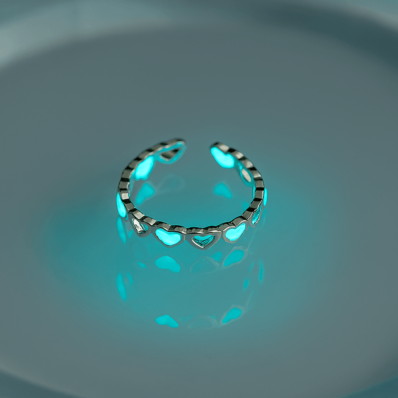 Glow in the Dark Heart Ring | Elegant Jewelry by Drop Charm