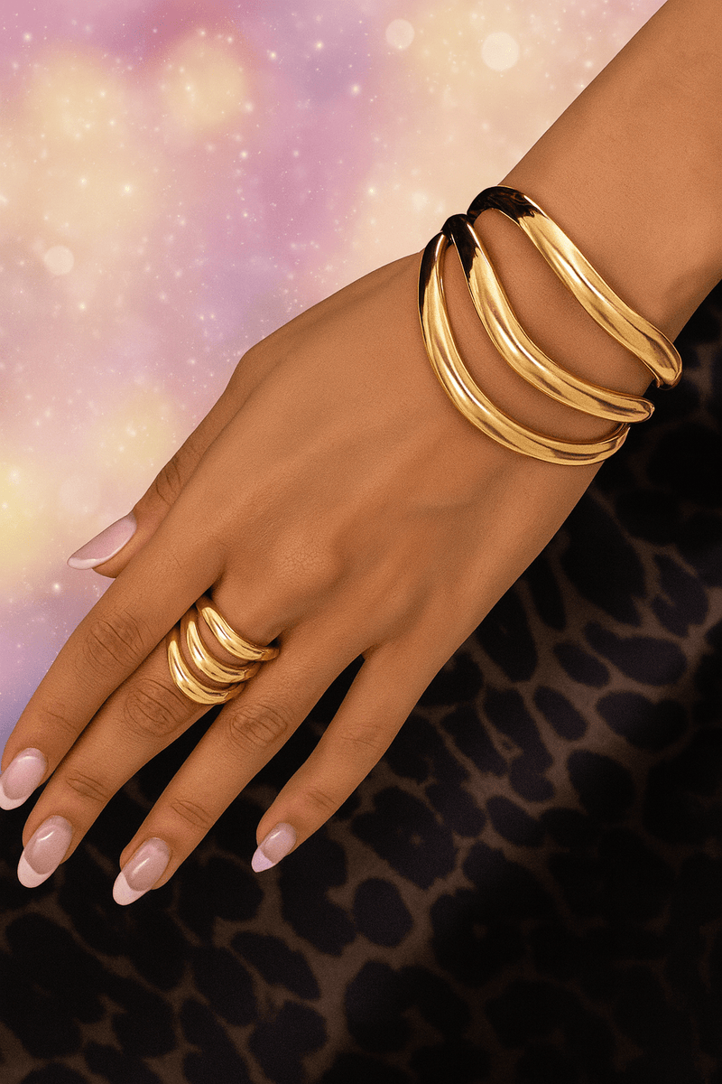 Golden Curve Set | Elegant Jewelry by Drop Charm