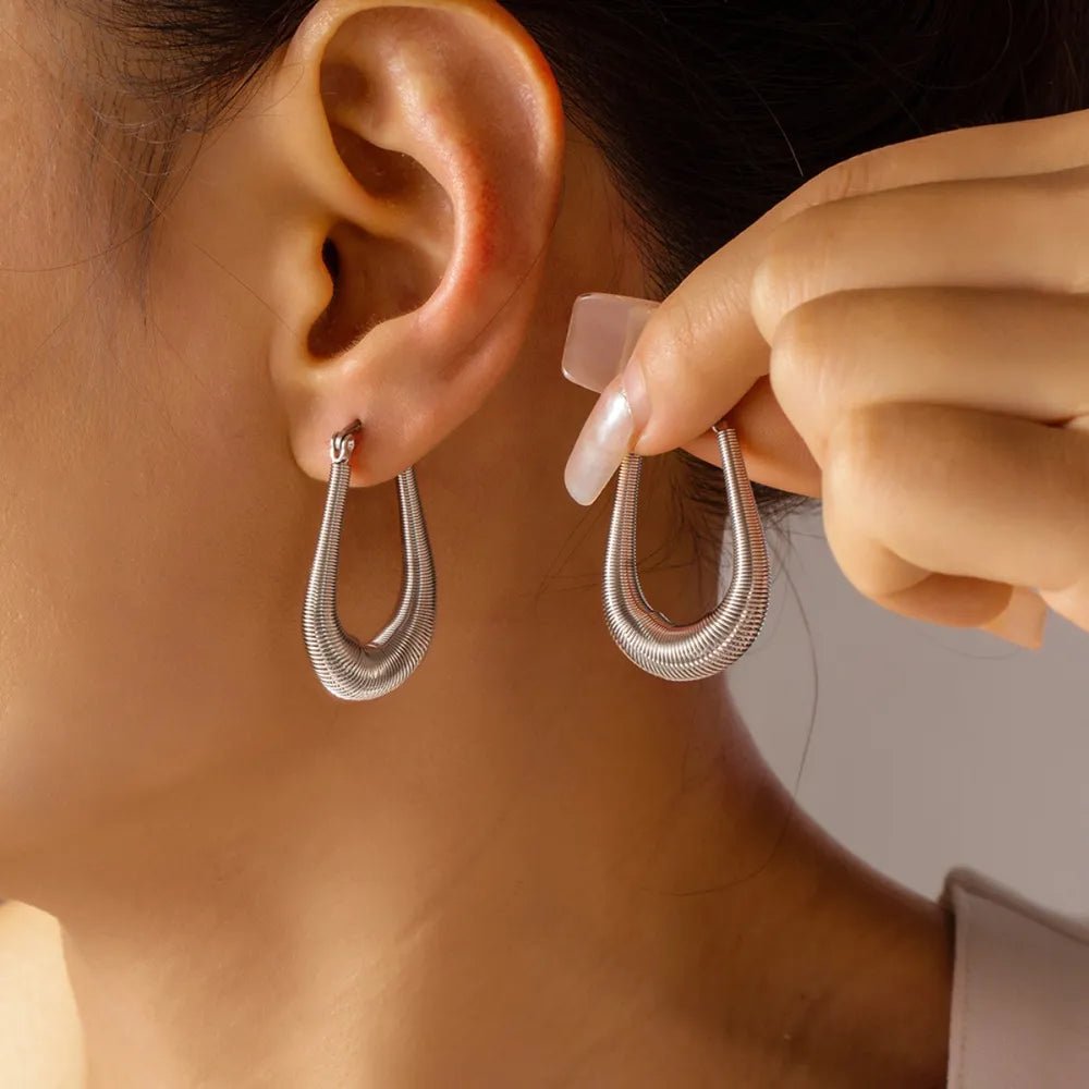 Sleek Curve Hoops | Elegant Jewelry by Drop Charm